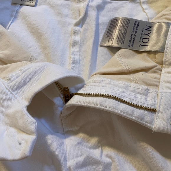 NWOT NYDJ Madison Ankle pants jeans Lift Tuck white. LiftXTuck  technology.Op 4p - Picture 5 of 6